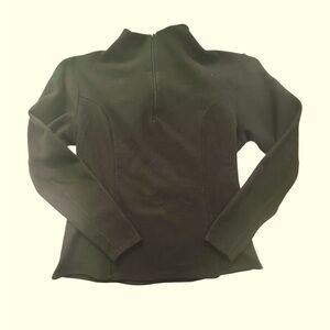 Black Medalist fleece pullover. Size M.